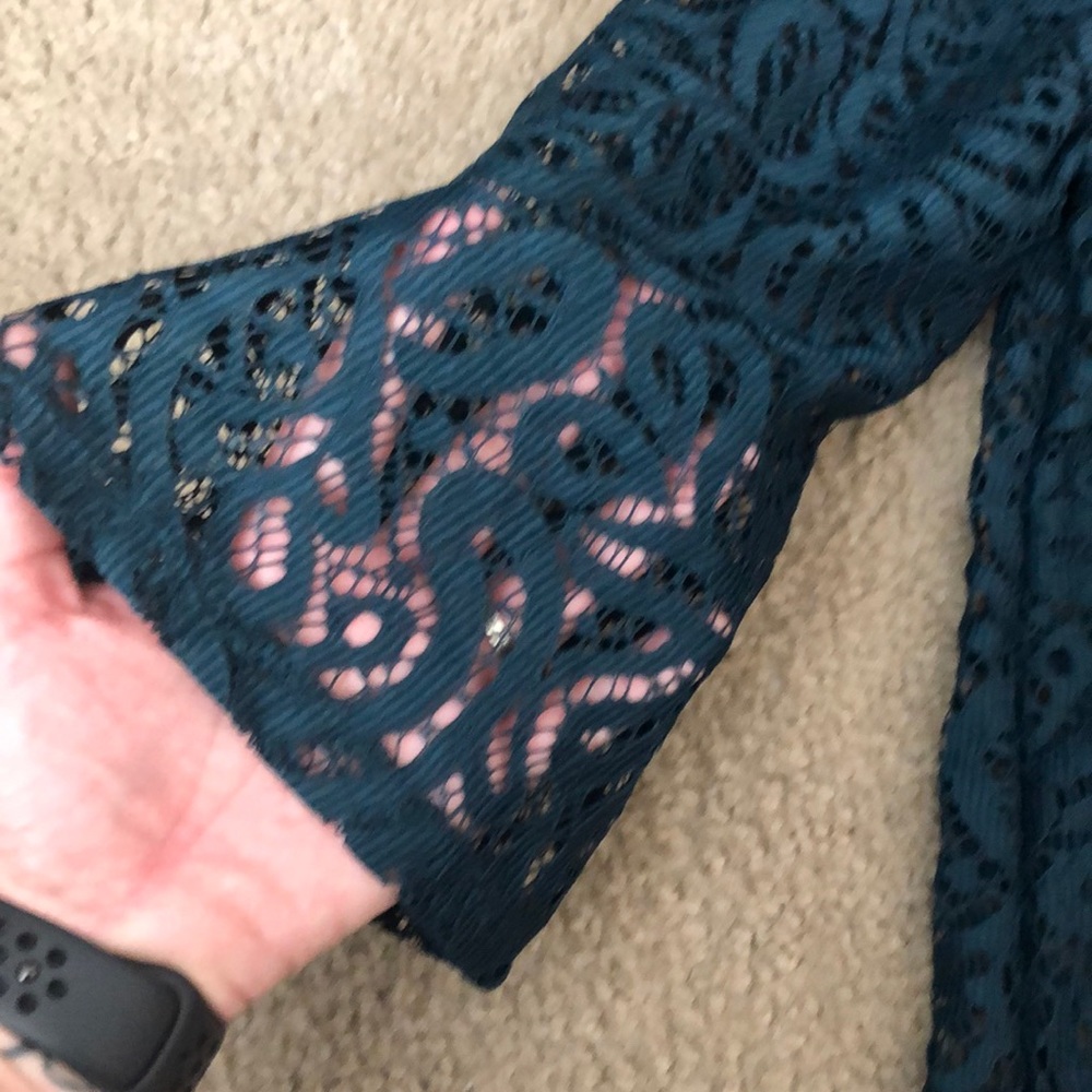 Loft Blouse - Picture 3 of 3